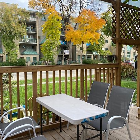 Maryland Homestay Apartment #2 Уинипег Екстериор снимка